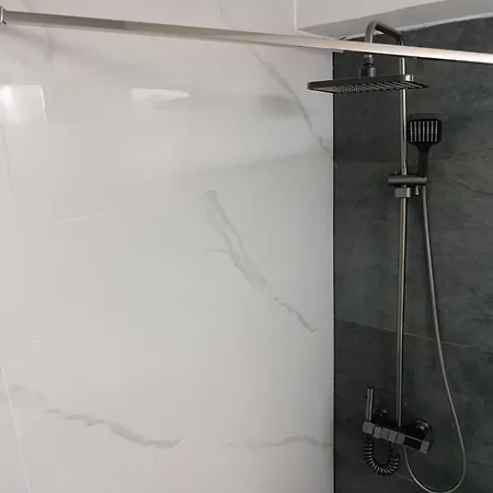 Boro Urban Lux דירה